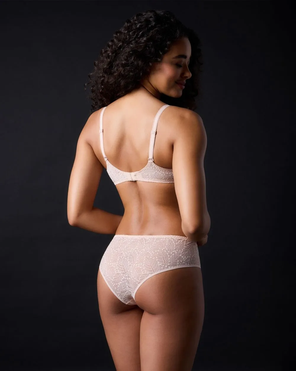 Comete Plunging Molded Underwire Bra