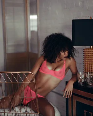 Duet Lace Underwire Demi Bra