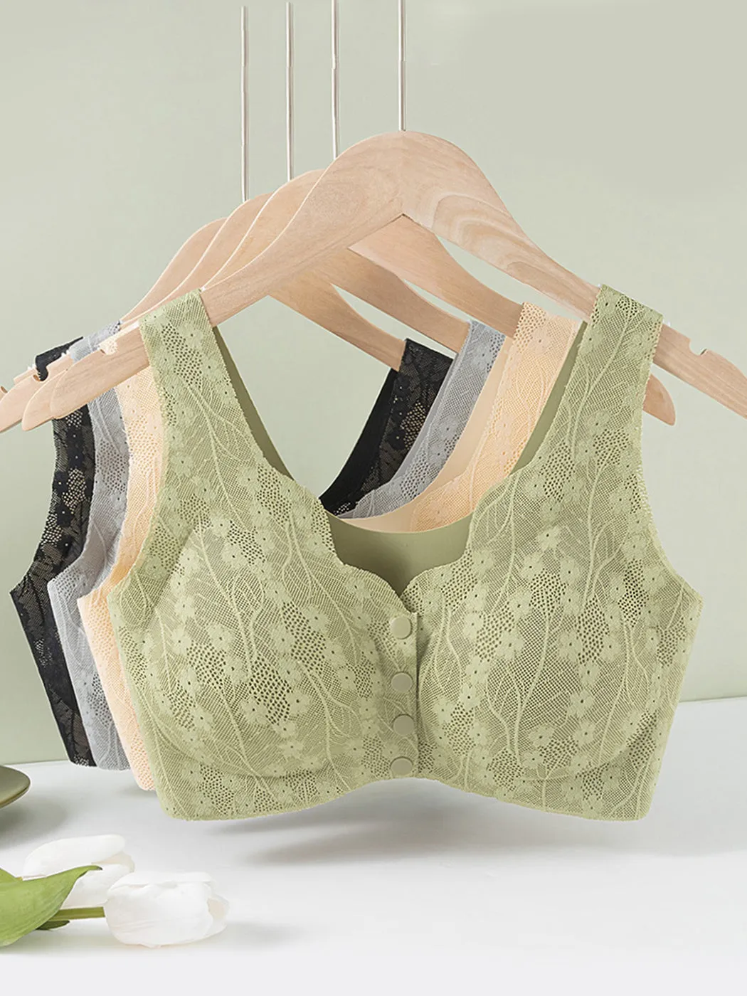 Seamless Lace Front Close Wireless Bra