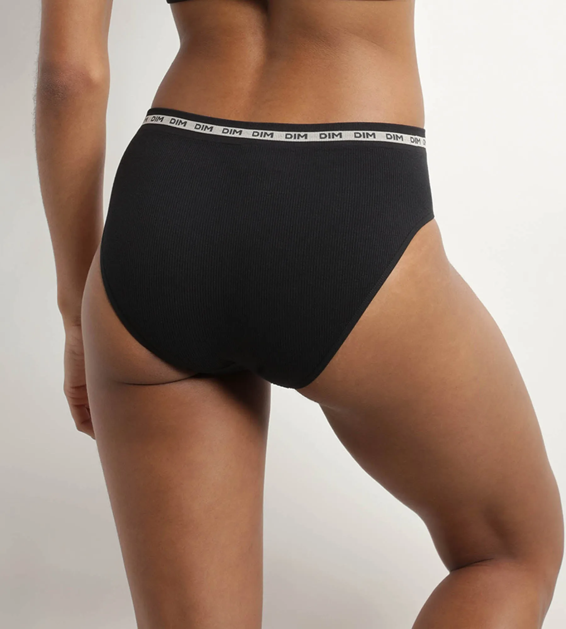 Slip femme en modal polyamide sans couture Noir Dim Icons Seamless