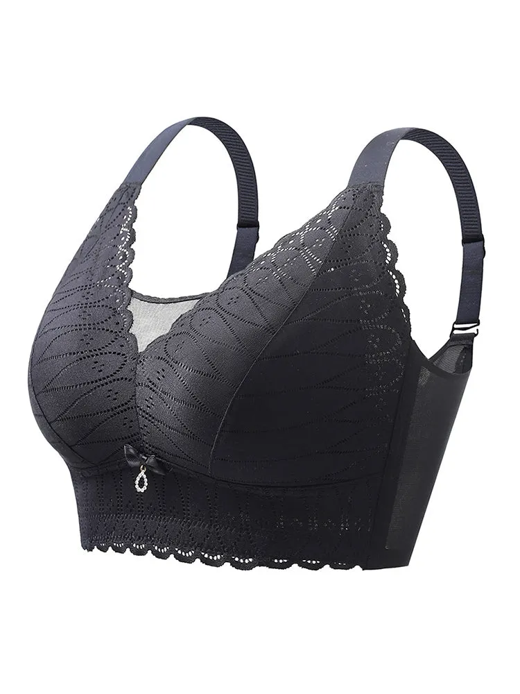 Stretch Solid Petal Trim Full Figure Wireless Bra