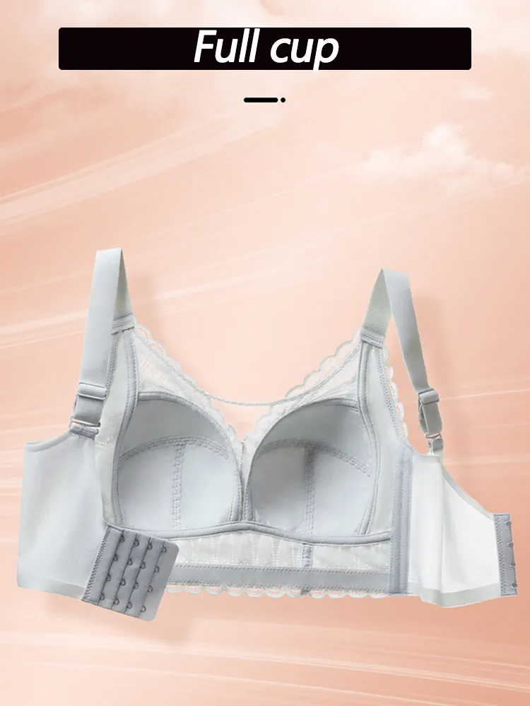 Stretch Solid Petal Trim Full Figure Wireless Bra