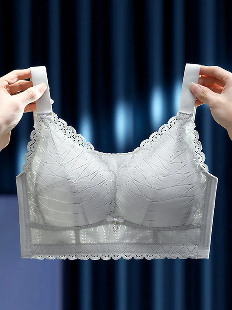 Stretch Solid Petal Trim Full Figure Wireless Bra